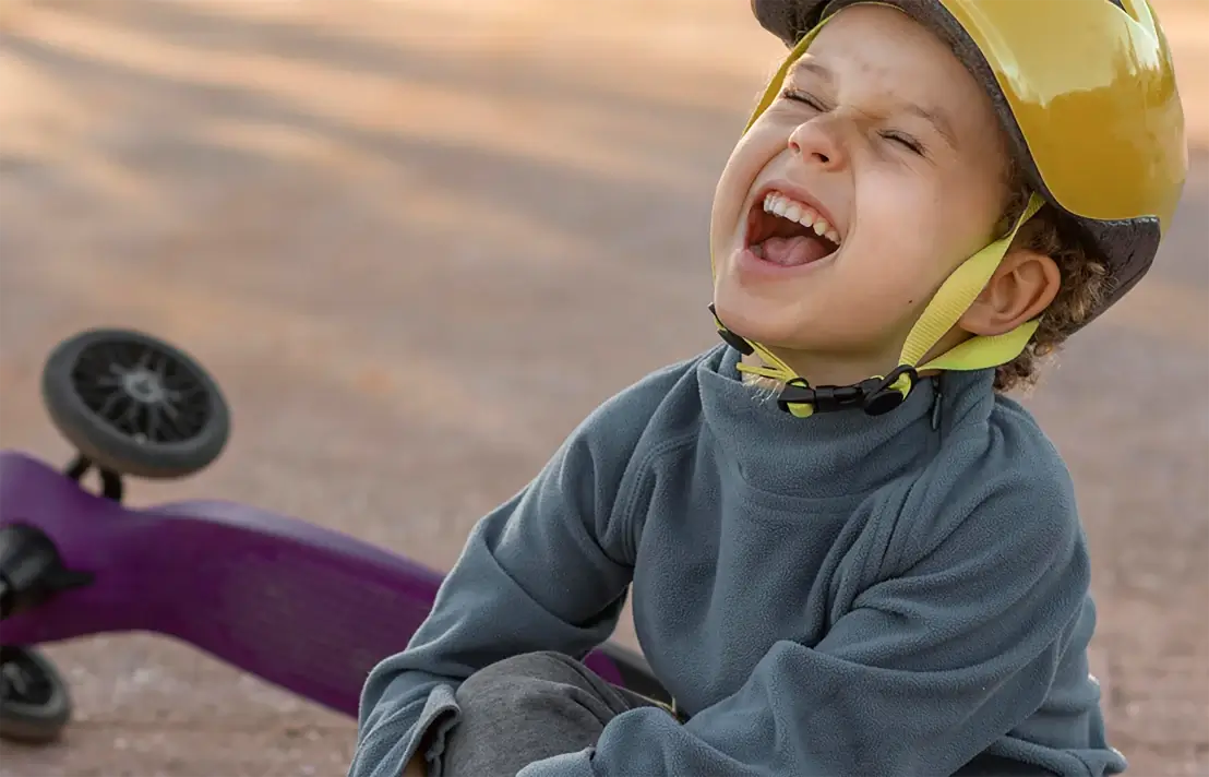 Read More About  The child who skates for the first time